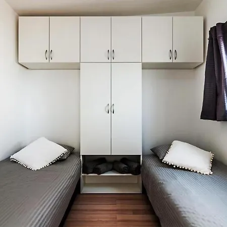 Σπίτι διακοπών 2 Bedroom Front In Drage