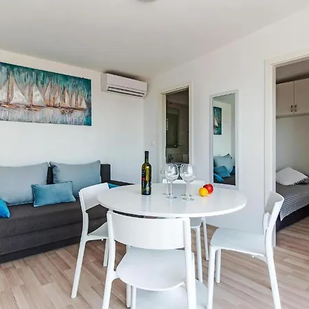 2 Bedroom Front In Σπίτι διακοπών *