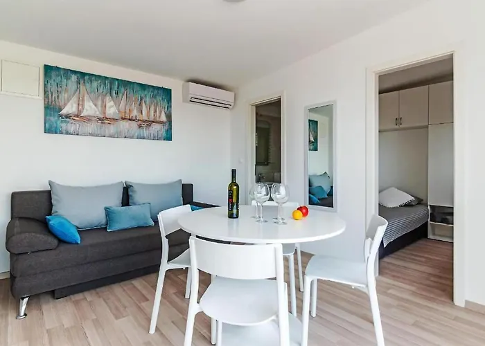 2 Bedroom Front In Σπίτι διακοπών *